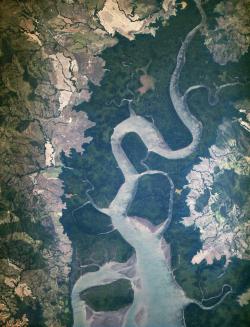 空间站拍摄的圣巴勃罗河